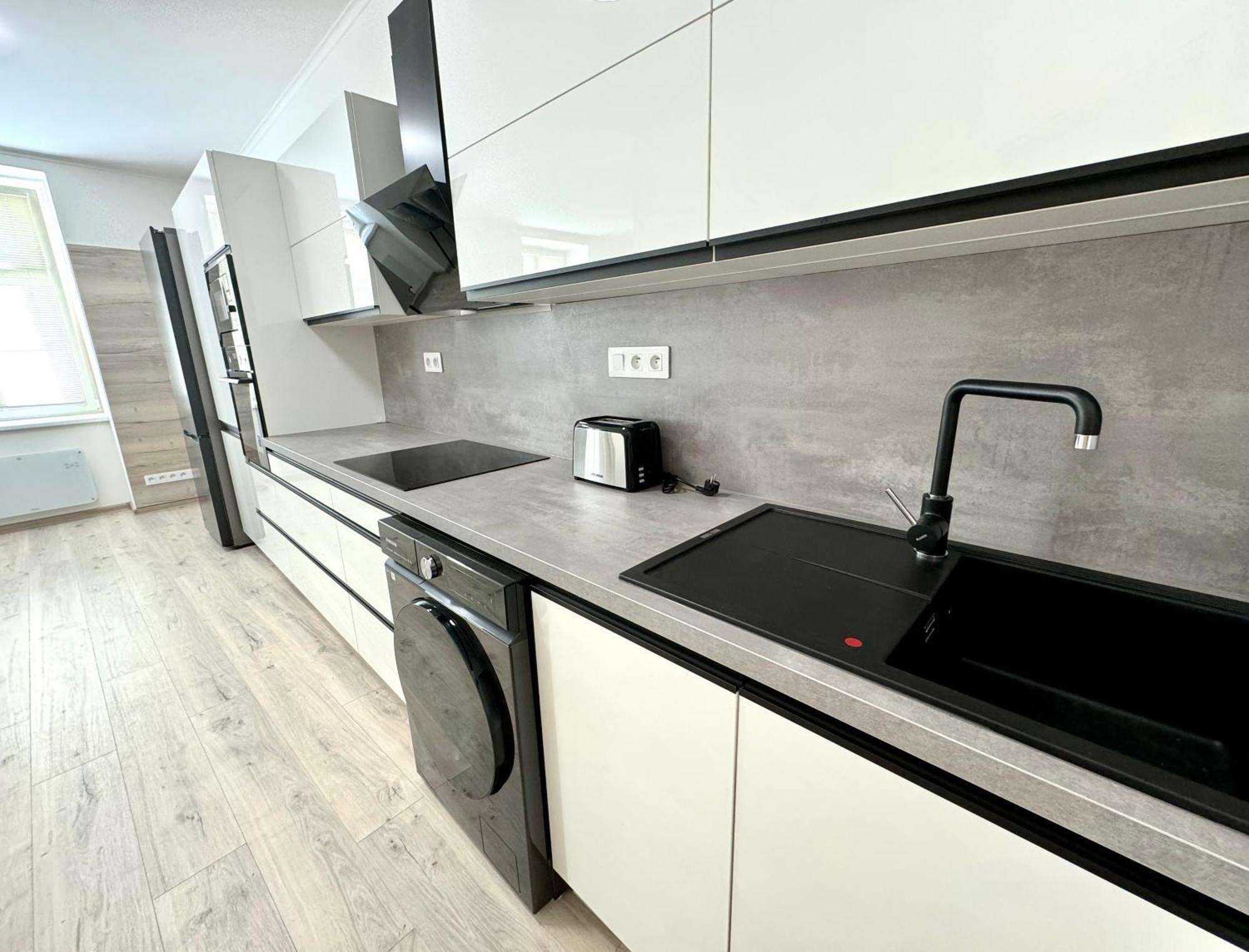 Rivercity Apartments Karlovy Vary Kültér fotó